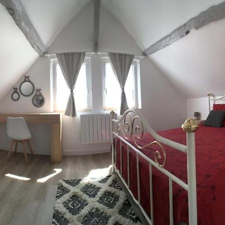 Chartres Coeur De Ville, Beau 2 Pieces Chaleureux Et Lumineux,Parking Et Wifi ! Kültér fotó